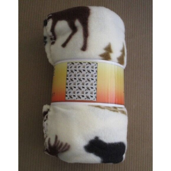 New Outdoors Moose Bear Fleece Throw Gift Blanket Reversible Rustic Cabin Decor - Picture 4 of 4